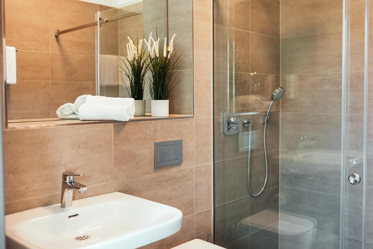 The Rix Studios & Suites Near Sbahn Neukolln Berlin Extérieur photo